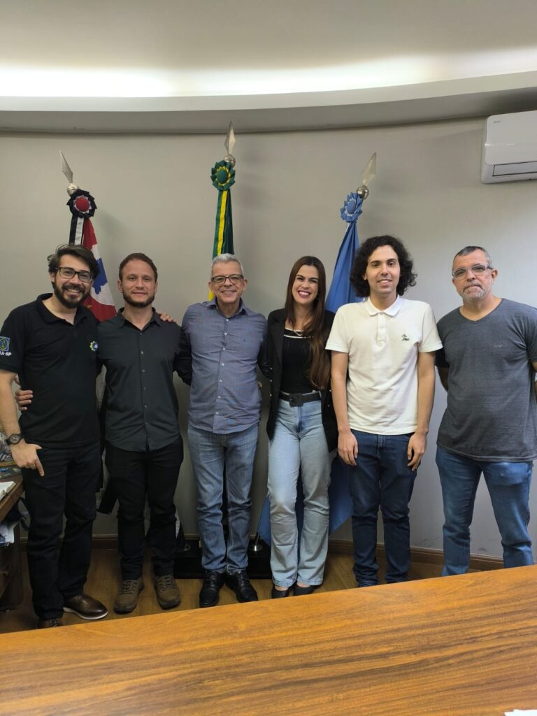AEAAI  realiza reunião com o Prefeito Luiz Araújo para discutir cooperação técnica e futuras parcerias